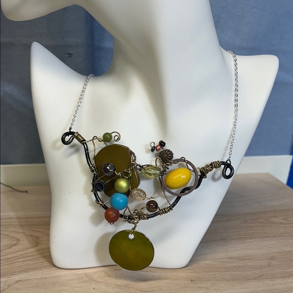 Multicolor Beaded Necklace 17 inches